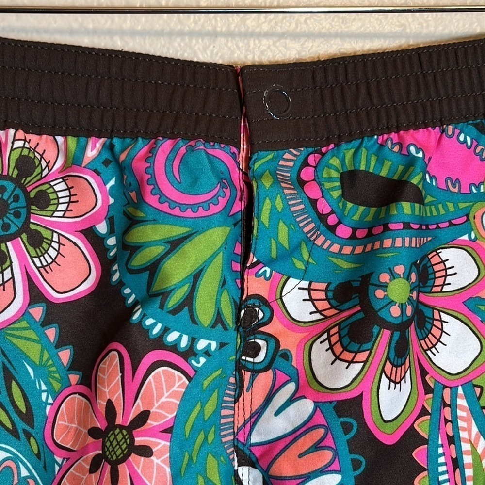 OLD Navy Floral Paisley Shorts - Picture 4 of 13